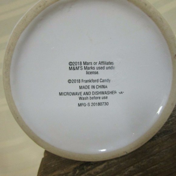 M&M mug Hot beverage White w/ green M&M's 4" VGUC - Picture 3 of 3